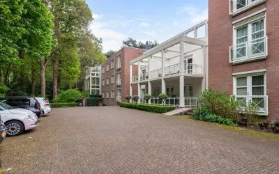Appartement te koop: Laan van Pluymestein 30, Kerkehout Wassenaar