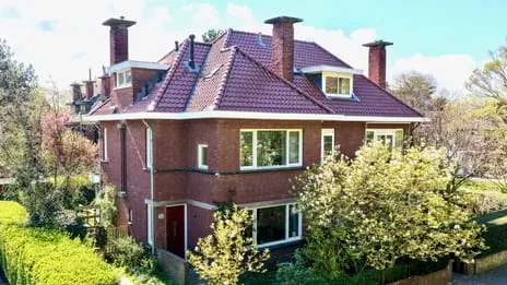 Twee-onder-één-kap te koop: Laan van Poot 318, Vogelwijk 'S-Gravenhage