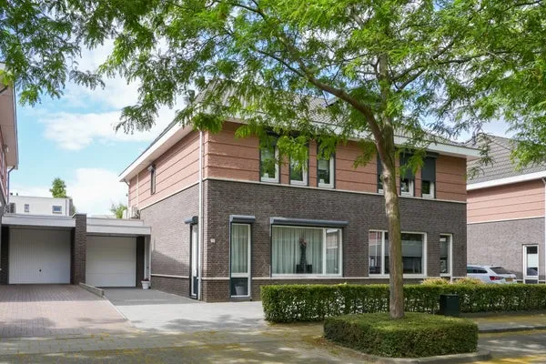 Koopwoning: Laan van Westfalen 90 in Geleen - €412.500 - 175m²