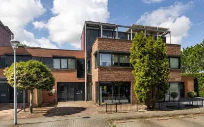 Terraced house for sale: Laapersveld 3, Nieuw-Vennep Getsewoud Zuid Nieuw-Vennep