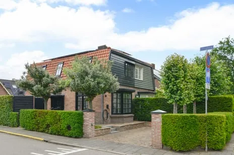 Twee-onder-één-kap te koop: Laarderweg 56, Noordbuurt Eemnes
