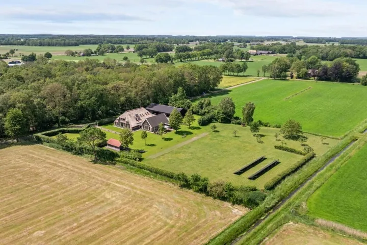 Vrijstaande woning te koop: Laarhoeksweg 7, Buitengebied Broekland Broekland