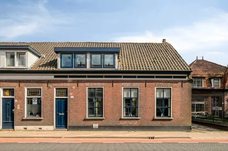 Twee-onder-één-kap te koop: Laarstraat 16, Afrikaanderbuurt West Tilburg