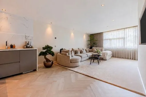Appartement te koop: Ladogameerhof 253, De Aker-West Amsterdam