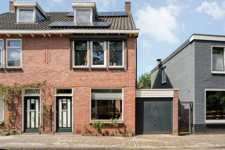 Hoekwoning te koop: Lage Bothofstraat 414, Velve-Lindenhof Enschede