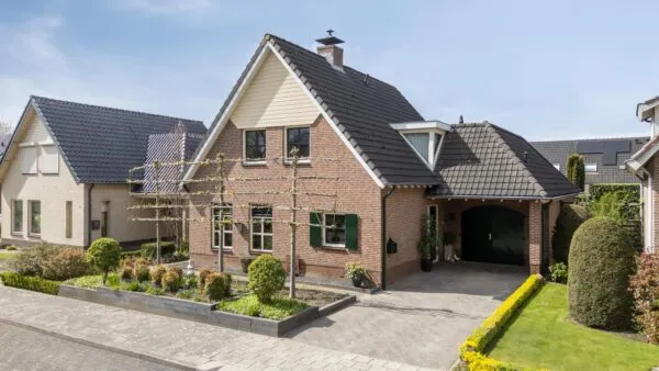 Detached house for sale: Lage Horst 3, Nieuw Wehl - centrum Wehl