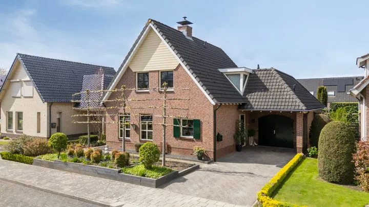 Detached house for sale: Lage Horst 3, Nieuw Wehl - centrum Wehl