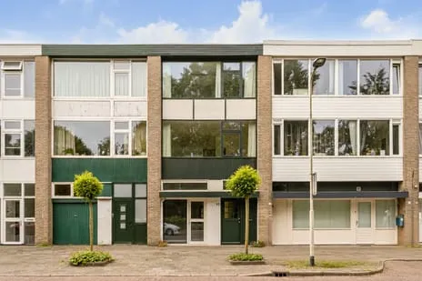 Tussenwoning te koop: Lage Kant 10, Brabantpark Breda