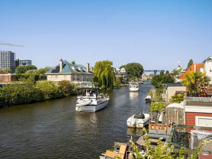 Tussenwoning te koop: Lage Rijndijk 46, De Kooi Leiden