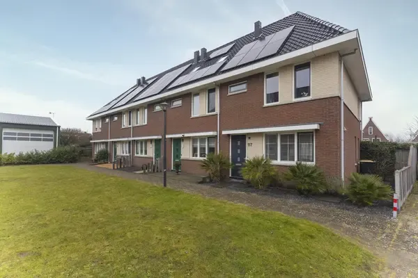 Hoekwoning te koop: Lage Hoek 117, Bangert en Oosterpolder - Buurt 35 03 Zwaag