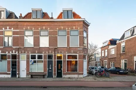 Appartement te koop: Lage Rijndijk 53B, Leiden