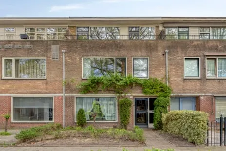Tussenwoning te koop: Lage Witsiebaan 137, Het Zand Noord-West Tilburg