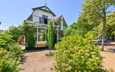 Hoekwoning te koop: Lagedijk 55, Oud Zaandijk Zaandijk