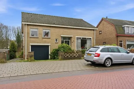 Vrijstaande woning te koop: Lagendijk 117, Oost Ridderkerk