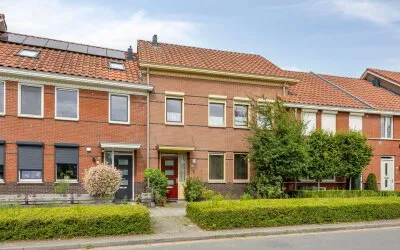 Tussenwoning te koop: Lagunesingel 8, Beuningen-Beuningse Plas Beuningen Gld