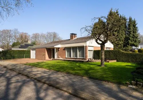 Vrijstaande woning te koop: Lakenstraat 3, Keent Weert