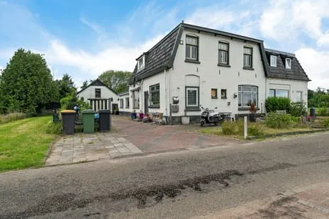 Appartement te koop: Lakerinksweg 1, Verspreide huizen Overdinkel Overdinkel