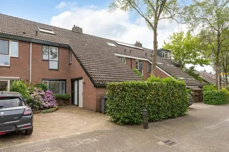 Tussenwoning te koop: Lama 52, Huizermaat Zuid Huizen