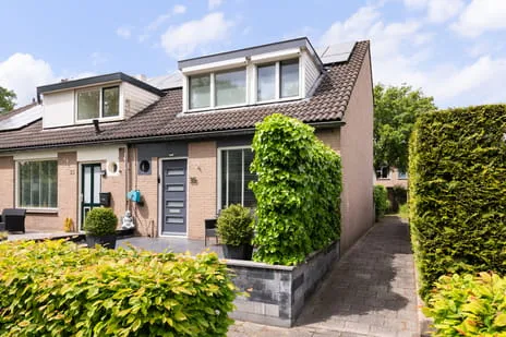 Hoekwoning te koop: Lambertsveen 35, Noordbuurt Eemnes