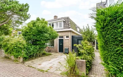 Hoekwoning te koop: Lambrecht van Dalelaan 19, Ramplaankwartier Haarlem