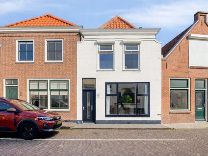Tussenwoning te koop: Lammermarkt 10, Zierikzee binnen de vesten Zierikzee