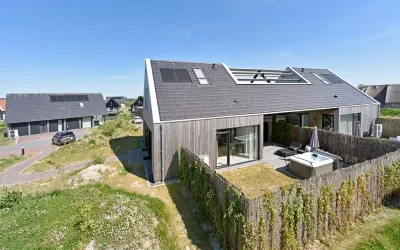 Semi-detached for sale: Lampsinsdijk 8-099, Verspreide huizen Nieuwvliet Nieuwvliet