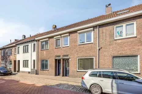 Tussenwoning te koop: Lanciersstraat 41B, Hoogvenne West Tilburg