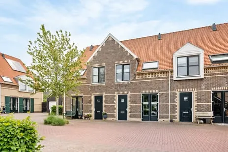 Tussenwoning te koop: Land Kanaän 11, Zevenhuizen-West 2 Zevenhuizen (Zh)