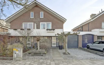 Tussenwoning te koop: Land voor Water 37, Dorp Noord Moordrecht