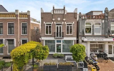Twee-onder-één-kap te huur: Landbouwstraat 21, Schagen-Centrum Schagen