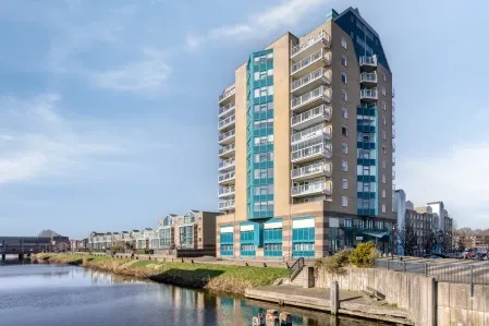 Appartement te koop: Landhoofd 4, Centrumgebied-West Hellevoetsluis