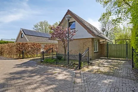 Woning te koop: Landingsweg 84, Buitengebied Baarland Baarland