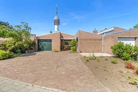 Tussenwoning te koop: Landjuweel 22, Kroeven-Noordoost Roosendaal