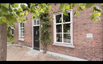 Tussenwoning te koop: Landpoortstraat 14, Ravenstein Ravenstein