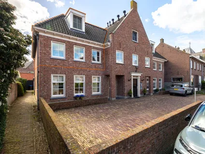 Appartement te koop: Landpoortstraat 14E, Woudrichem noord Woudrichem