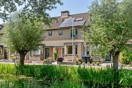 Tussenwoning te koop: Landscheijding 67, Lopik-Dorp Lopik