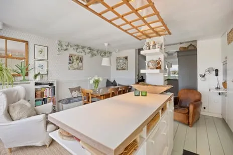 Tussenwoning te koop: Landsmeerderdijk 37, Kadoelen Amsterdam