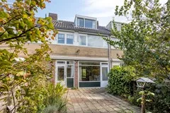 Tussenwoning te koop: Landsteinerstraat 5, Diemen