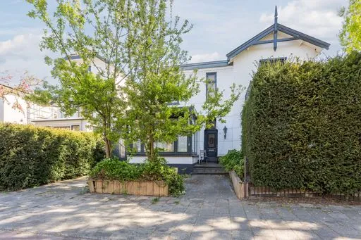 Woning te koop: Landstraat, Verbindingslaan Bussum