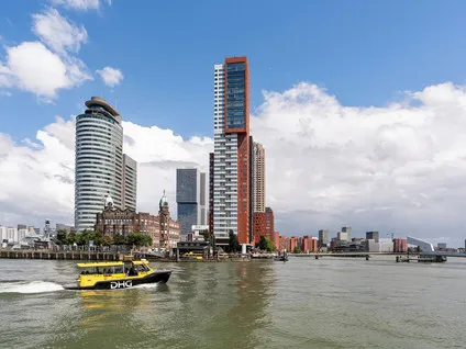 Appartement te koop: Landverhuizersplein 135, Kop van Zuid Rotterdam