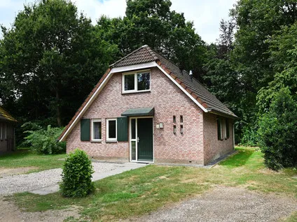 Vrijstaande woning te koop: Landweerswal 2-120, Verspreide huizen Braamt Braamt