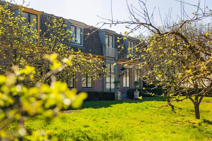 Detached house for sale: Langbroekerdijk A 121B, Buitengebied Langbroek Langbroek
