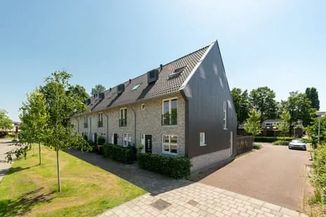 Corner house for sale: Lange Akker 16, 't Ruige Veld Leusden