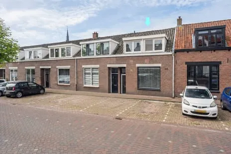 Tussenwoning te koop: Lange Burchwal 23, Kern Oudewater Oudewater