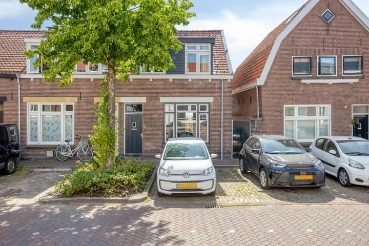 Hoekwoning te koop: Lange Burchwal 29, Kern Oudewater Oudewater