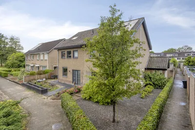 Hoekwoning te koop: Lange Dreef 51, Beuningen-Hoeve-2 Beuningen Gld