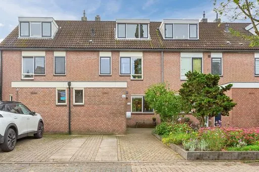 Tussenwoning te koop: Lange Haeg 62, Ermelo