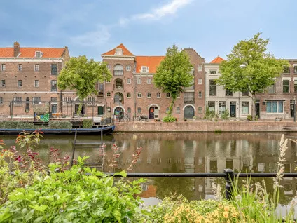 Studio te koop: Lange Haven 22F, Binnenstad Schiedam