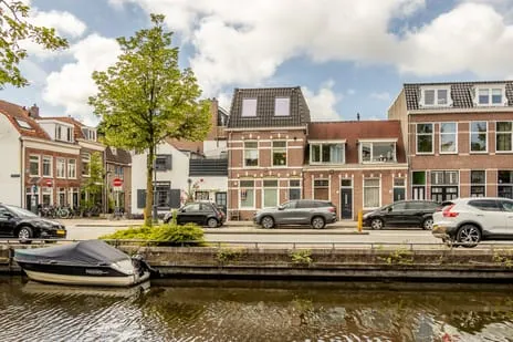 Studio te koop: Lange Herenvest 104C2, Burgwal Haarlem