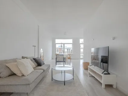 Appartement te koop: Lange Hilleweg 13A02, Bloemhof Rotterdam